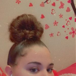 Meet your Posher, Jasmine